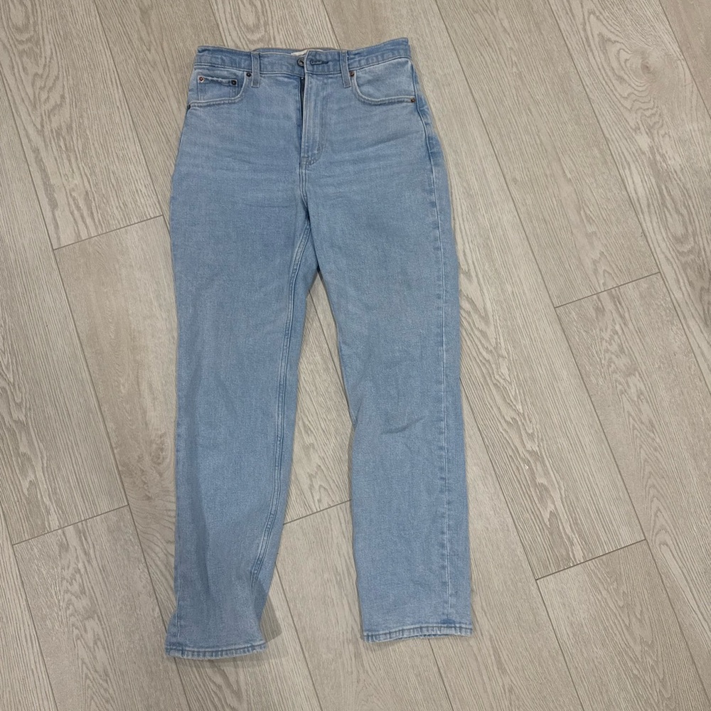 ABERCROMBIE AND FITCH JEANS 4 - Picture 3 of 8